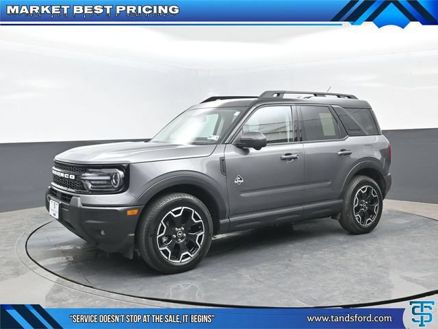 Certified 2025 Ford Bronco Sport Outer Banks w/ Outer Banks Tech Package+ AWD/4WD image 1