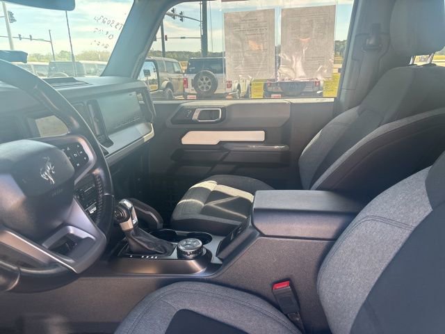 Certified 2022 Ford Bronco Big Bend w/ Sasquatch Package AWD/4WD image 15