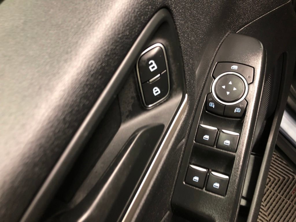 Certified 2022 Ford Escape SE w/ Cold Weather Package image 27