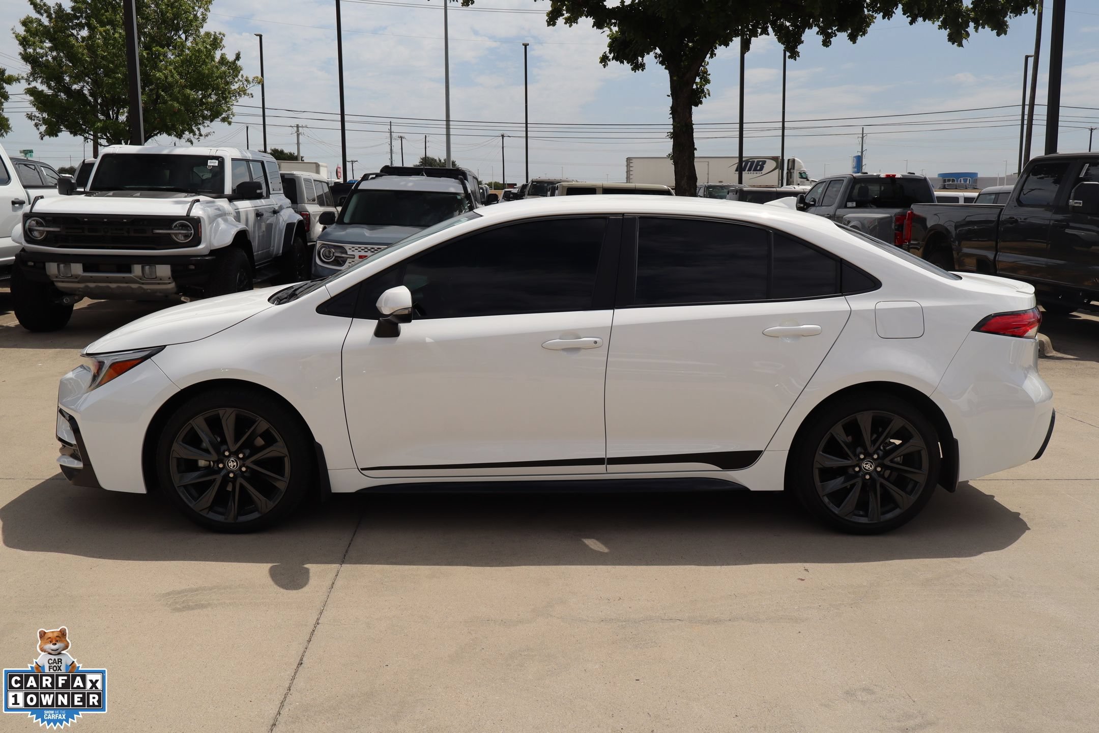 Used 2025 Toyota Corolla SE FWD image 7