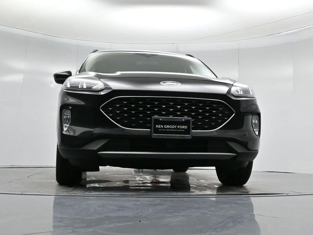 Certified 2020 Ford Escape SEL image 49