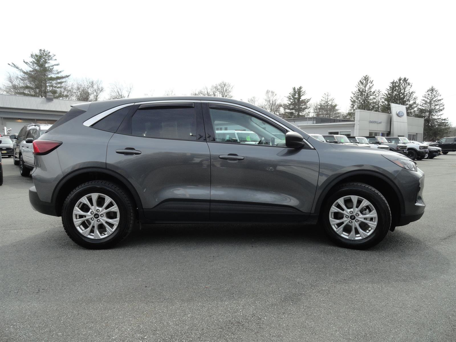 Certified 2023 Ford Escape Active AWD/4WD image 6