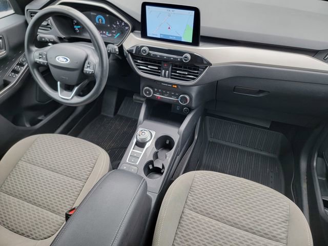 Certified 2020 Ford Escape SE image 38
