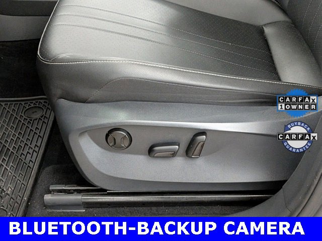 Used 2022 Volkswagen Tiguan SE image 13