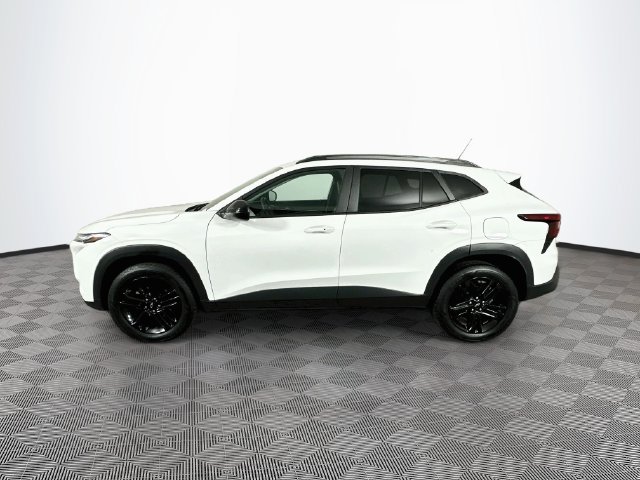 Used 2025 Chevrolet Trax ACTIV w/ Driver Confidence Package FWD image 7