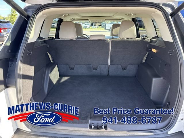 Certified 2017 Ford Escape Titanium FWD image 13
