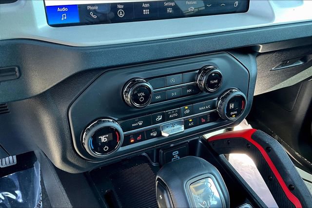 Certified 2025 Ford Bronco Heritage Edition AWD/4WD image 22