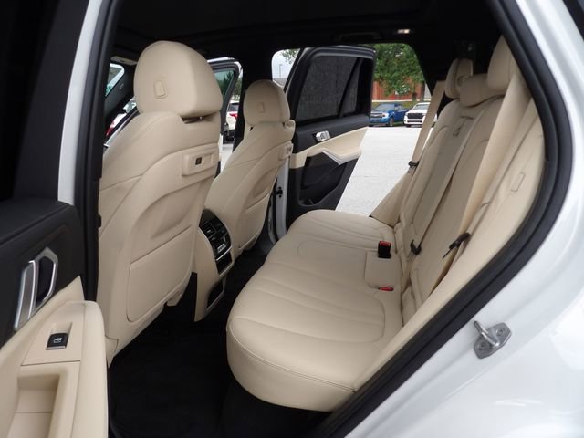 Used 2019 BMW X5 xDrive40i w/ Premium Package 2 AWD/4WD image 30