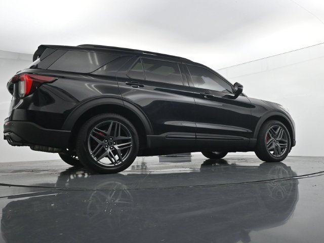 Certified 2025 Ford Explorer ST AWD/4WD image 42