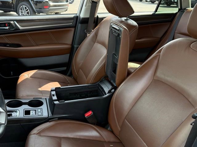 Used 2018 Subaru Outback 3.6R Touring AWD/4WD image 32