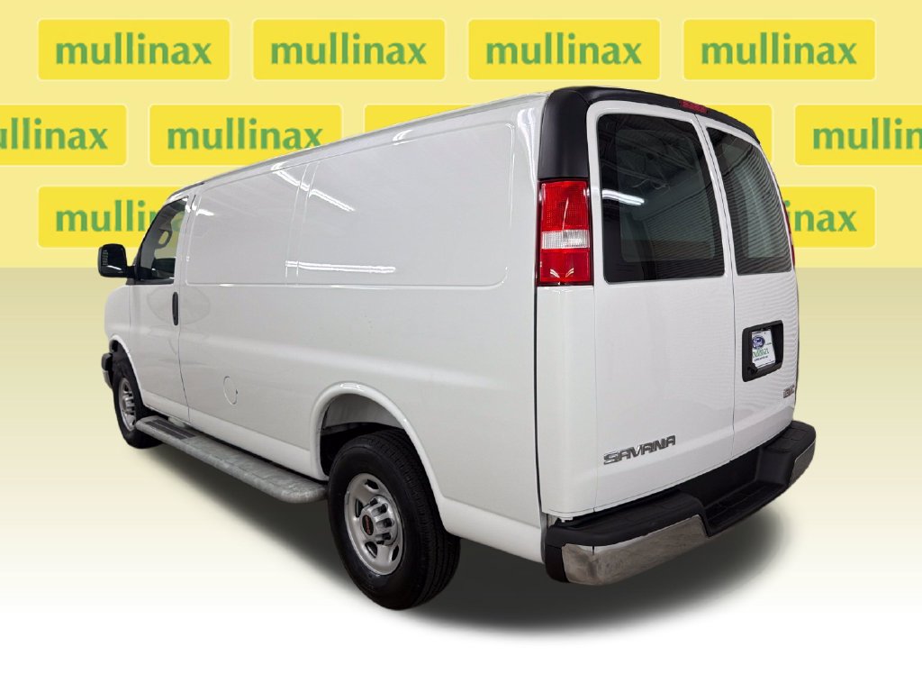 Used 2025 GMC Savana 2500 w/ Driver Convenience Package RWD image 10
