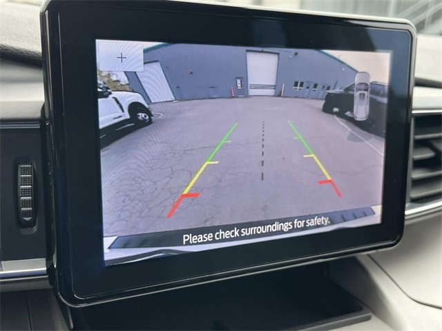 Certified 2022 Ford Explorer XLT w/ Equipment Group 202A image 37