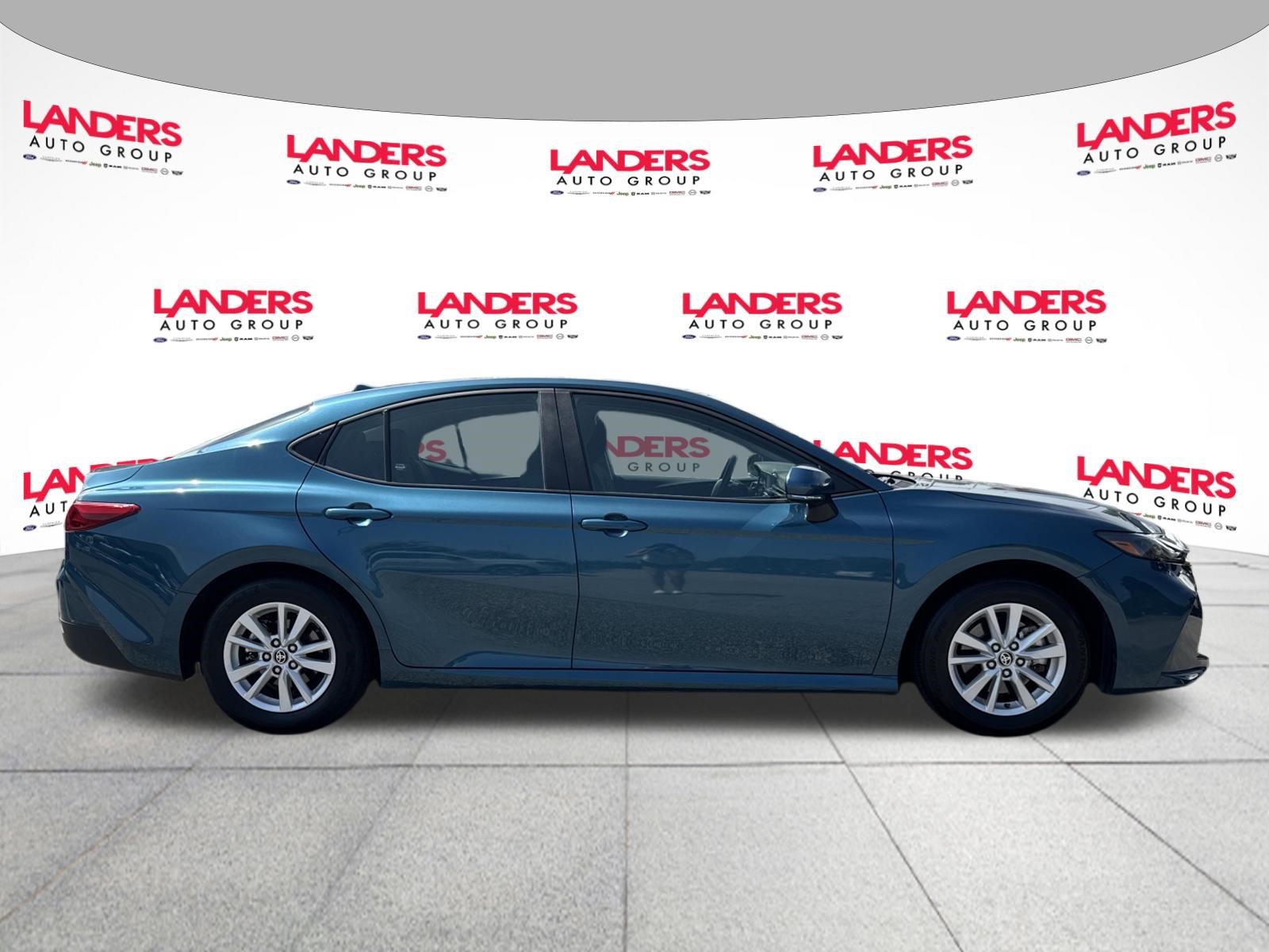 Used 2025 Toyota Camry LE FWD image 2