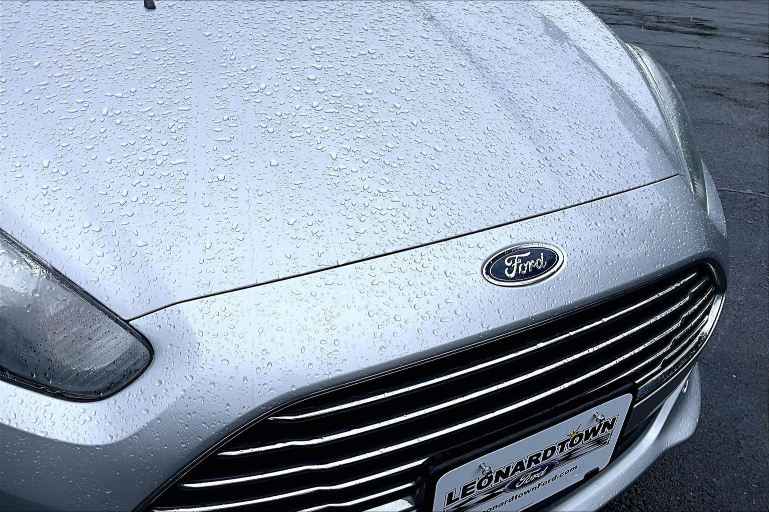 Certified 2018 Ford Fiesta SE FWD image 28