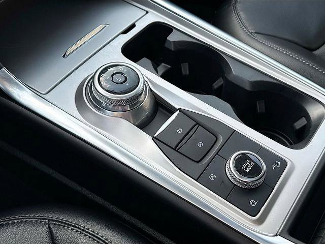 Certified 2024 Ford Explorer Limited w/ Limited Technology Package image 15