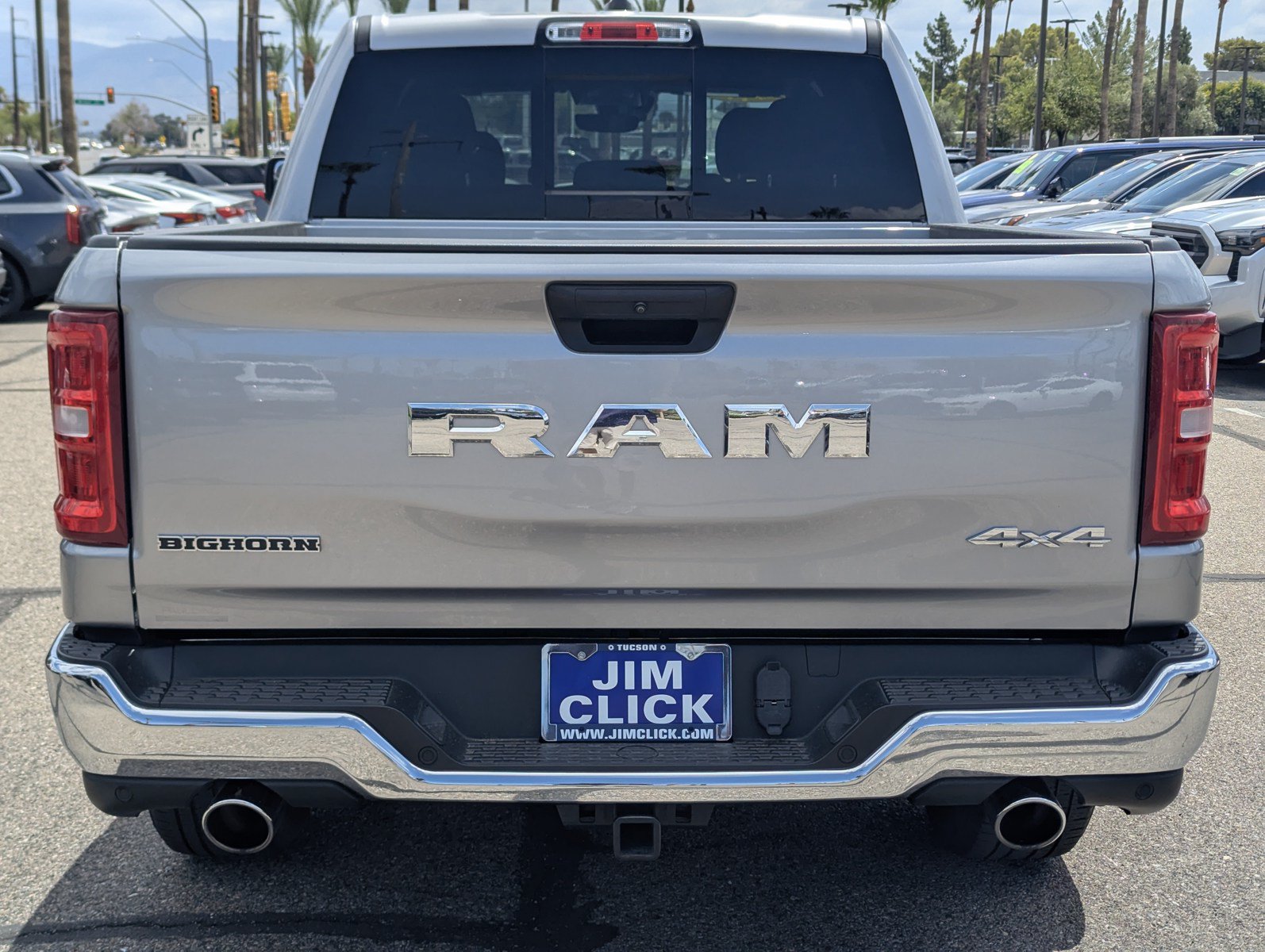 Used 2025 RAM 1500 Big Horn AWD/4WD image 3