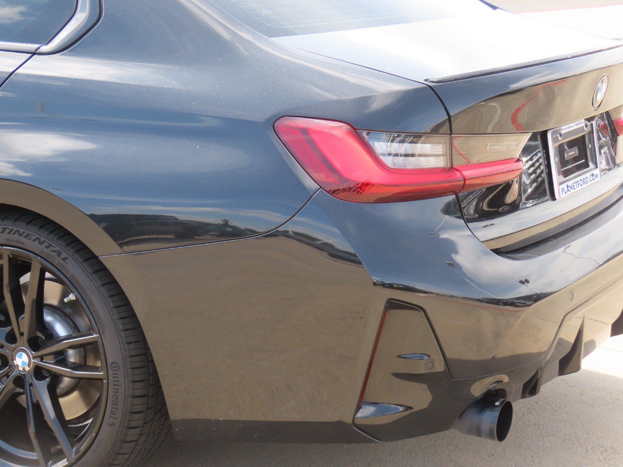 Used 2023 BMW 330i Sedan w/ M Sport Package RWD image 13