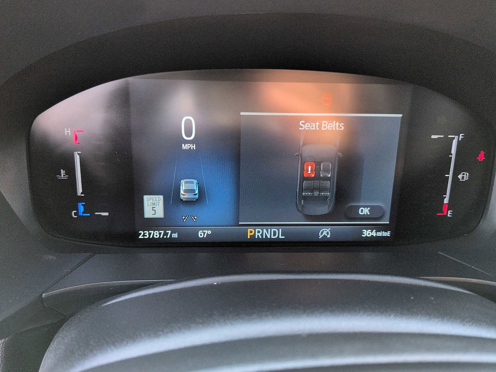 Certified 2025 Ford Escape ST-Line w/ Tech Pack #1 AWD/4WD image 18