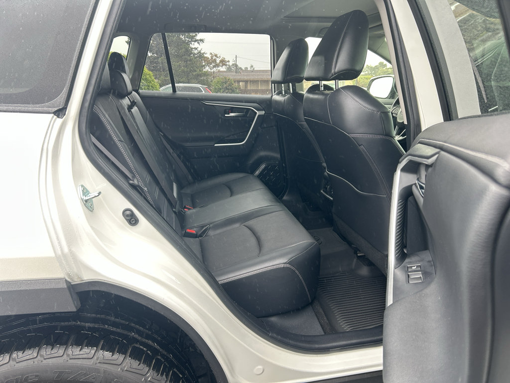 Used 2019 Toyota RAV4 Limited w/ Cold Weather Package AWD/4WD image 32