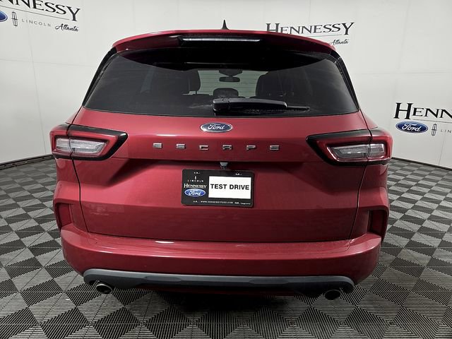 Certified 2023 Ford Escape ST-Line w/ Cold Weather Package FWD image 6