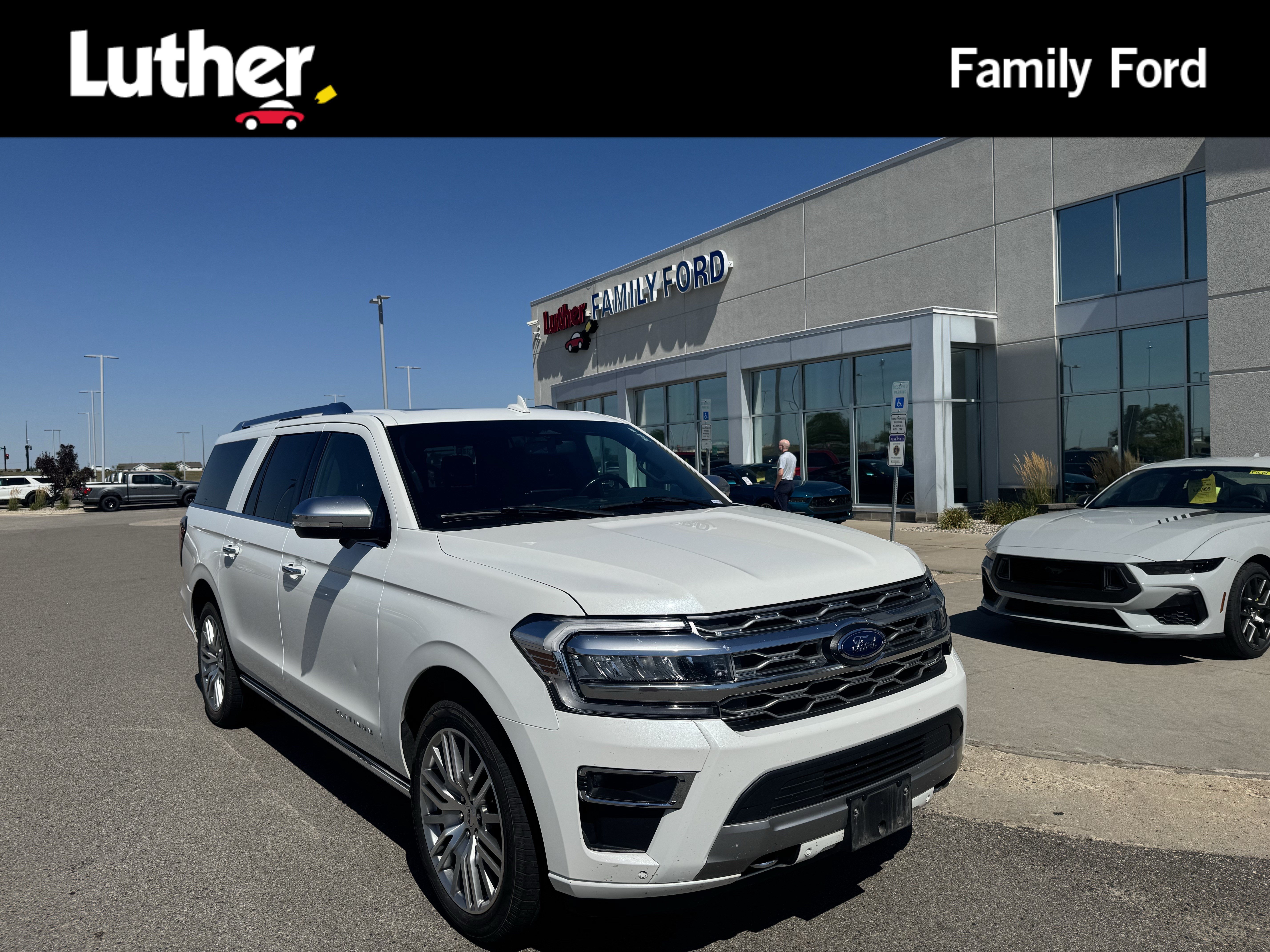 Certified 2023 Ford Expedition Max Platinum AWD/4WD image 1