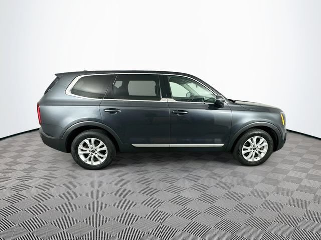 Used 2021 Kia Telluride LX FWD image 13