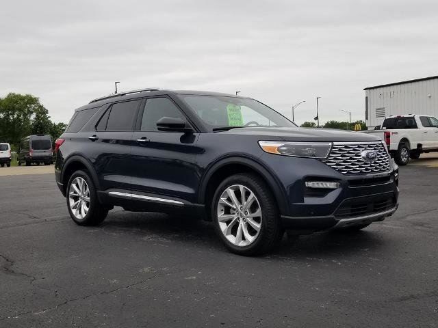 Certified 2023 Ford Explorer Platinum w/ Technology Package AWD/4WD image 9