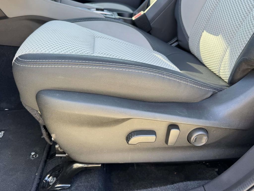 Used 2024 Subaru Forester Premium AWD/4WD image 23