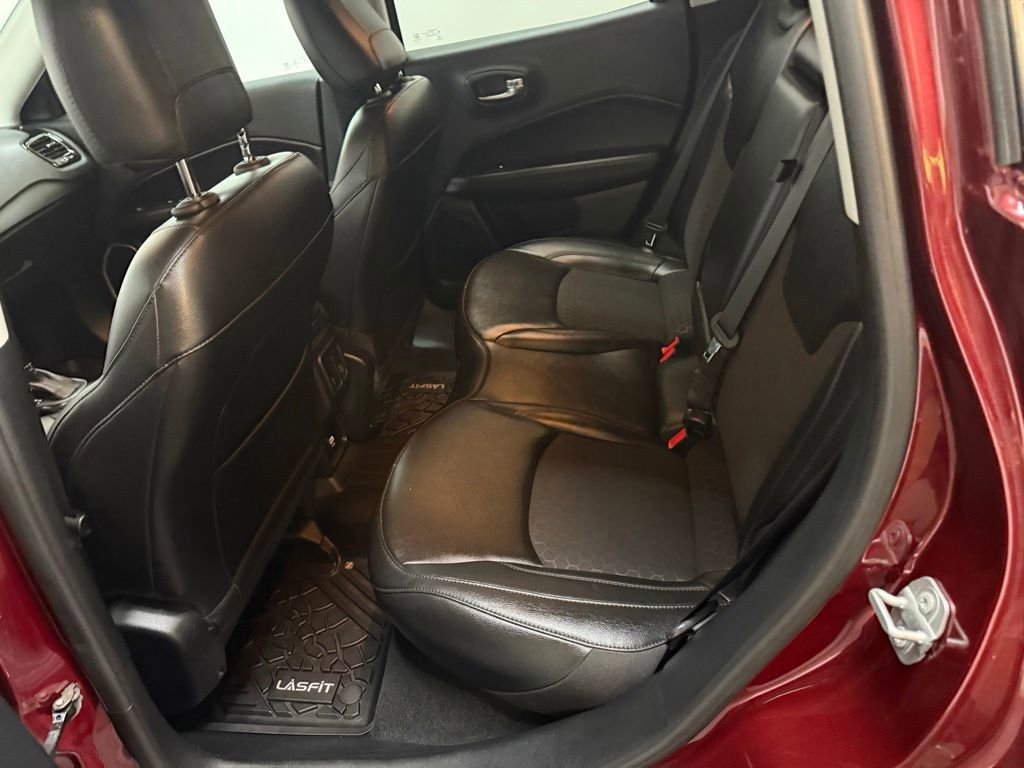 Used 2021 Jeep Compass Latitude image 34