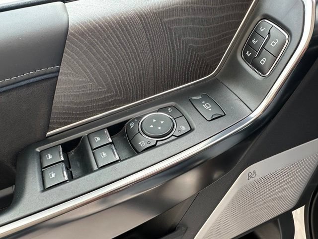 Certified 2025 Ford F250 Platinum AWD/4WD image 31