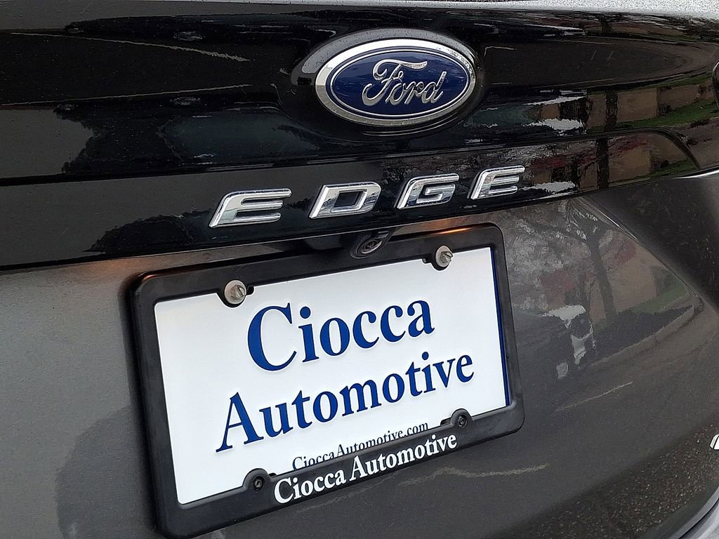 Certified 2022 Ford Edge SEL w/ Sport Appearance Package image 33