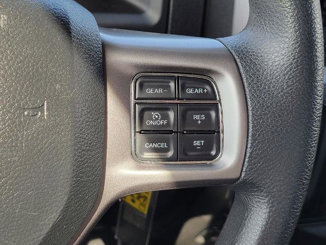 Used 2022 RAM 1500 Classic SLT image 27