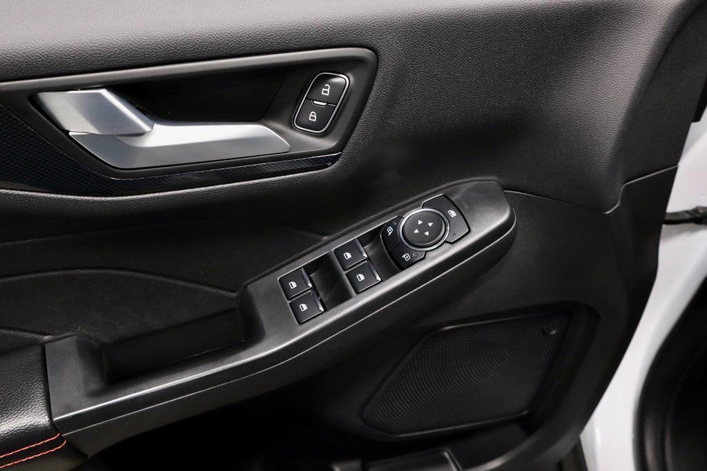 Certified 2023 Ford Escape ST-Line Select image 23