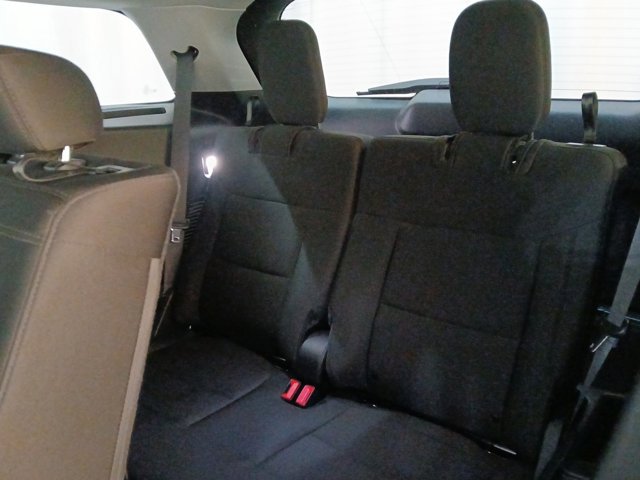 Certified 2022 Ford Explorer XLT image 23