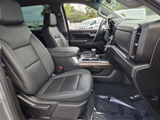 Used 2024 GMC Sierra 1500 Elevation w/ Elevation Premium Package AWD/4WD image 19