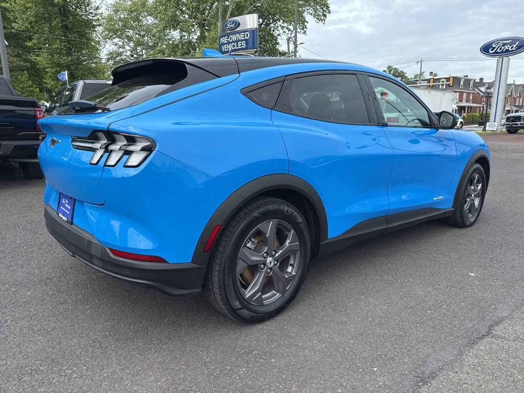 Certified 2022 Ford Mustang Mach-E Select AWD/4WD image 4