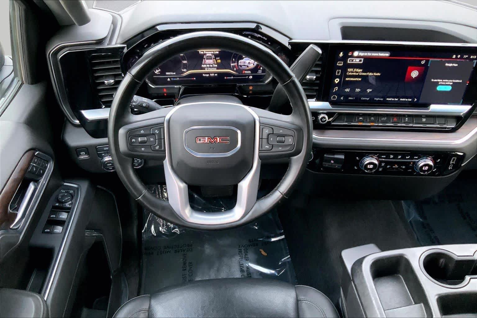 Used 2025 GMC Sierra 1500 SLT AWD/4WD image 6