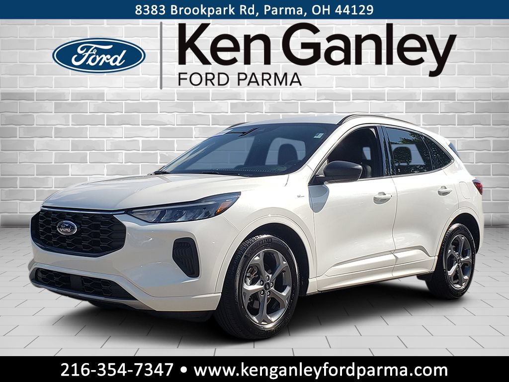Certified 2023 Ford Escape ST-Line w/ Tech Pack #1 FWD image 1