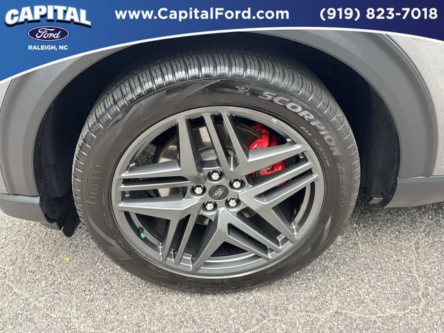 Certified 2025 Ford Explorer ST-Line w/ Premium Package RWD image 13
