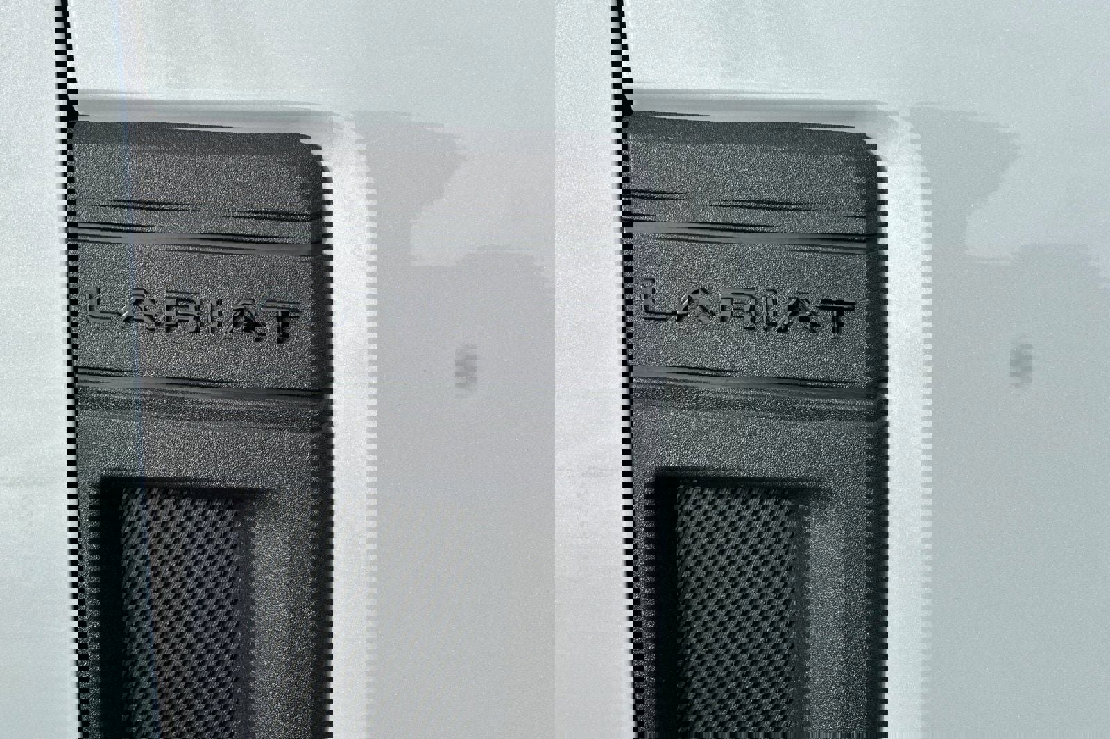 Certified 2025 Ford Maverick Lariat w/ Black Appearance Package image 28