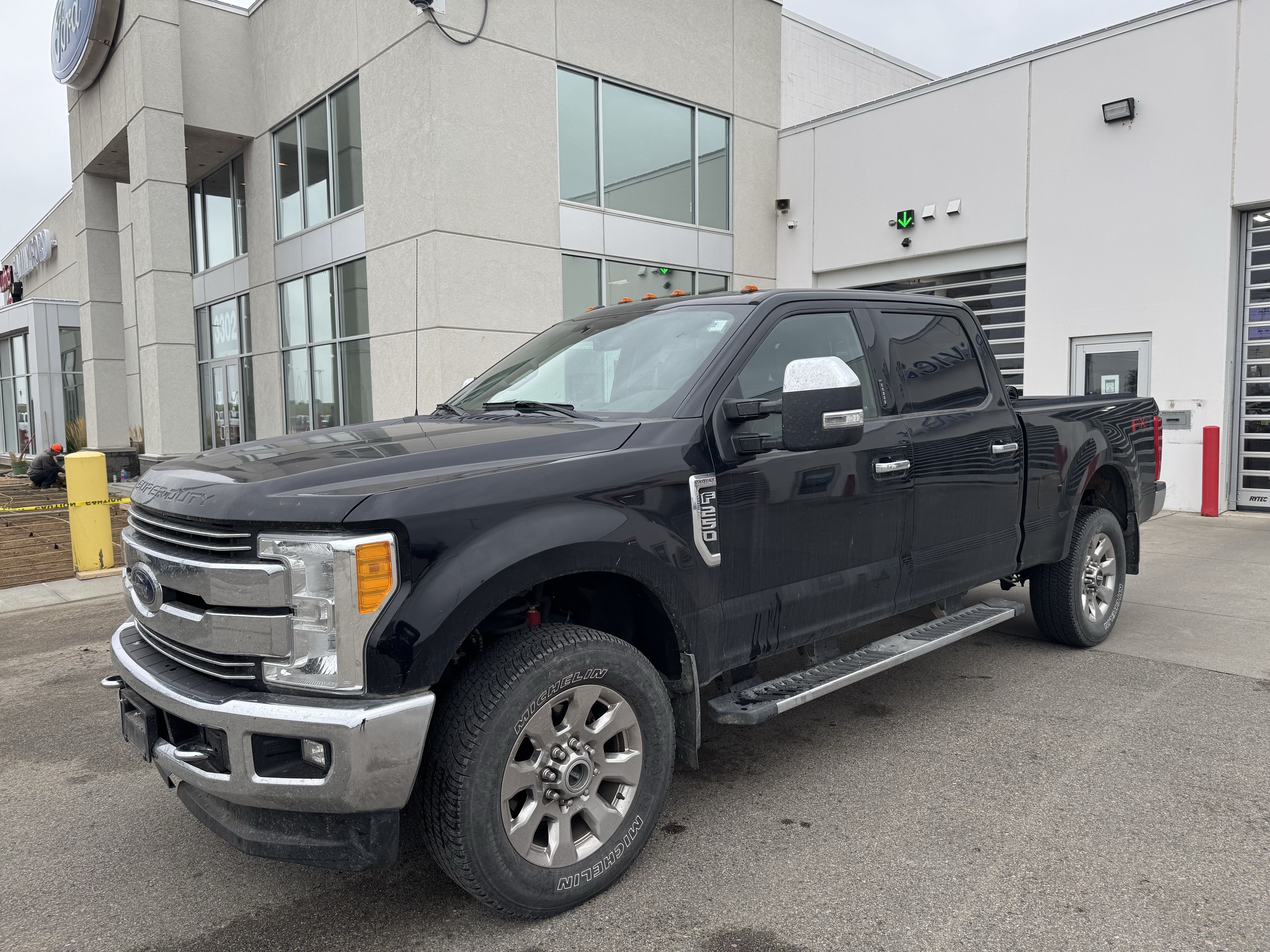Certified 2017 Ford F250 Lariat w/ Chrome Package AWD/4WD image 3