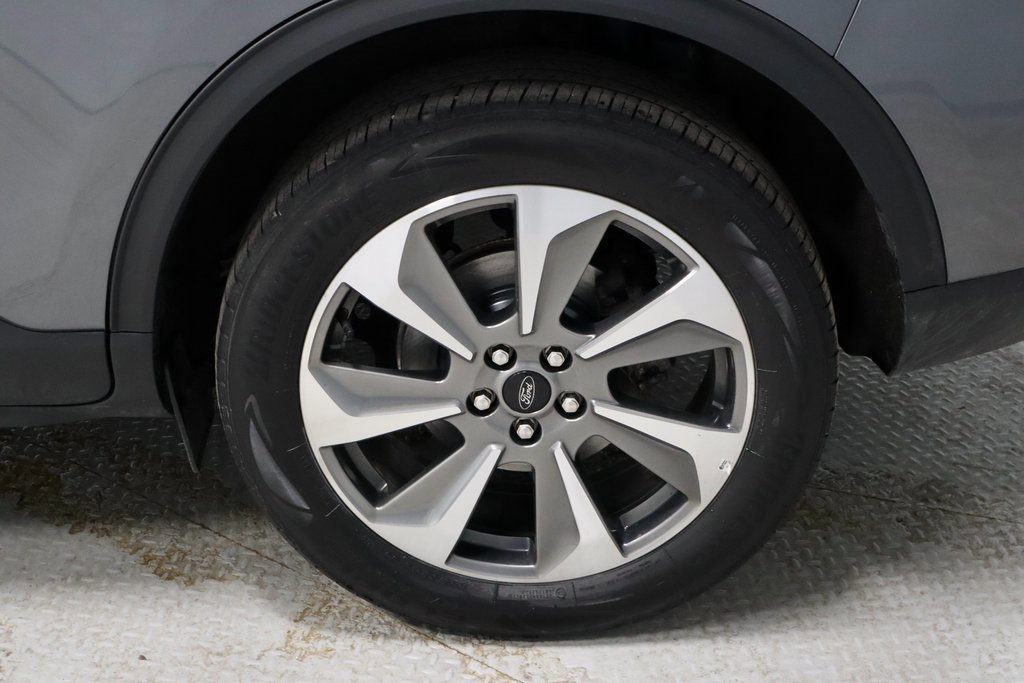 Certified 2024 Ford Escape Platinum image 21