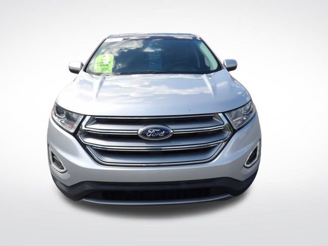Certified 2018 Ford Edge Titanium w/ Equipment Group 301A FWD image 2