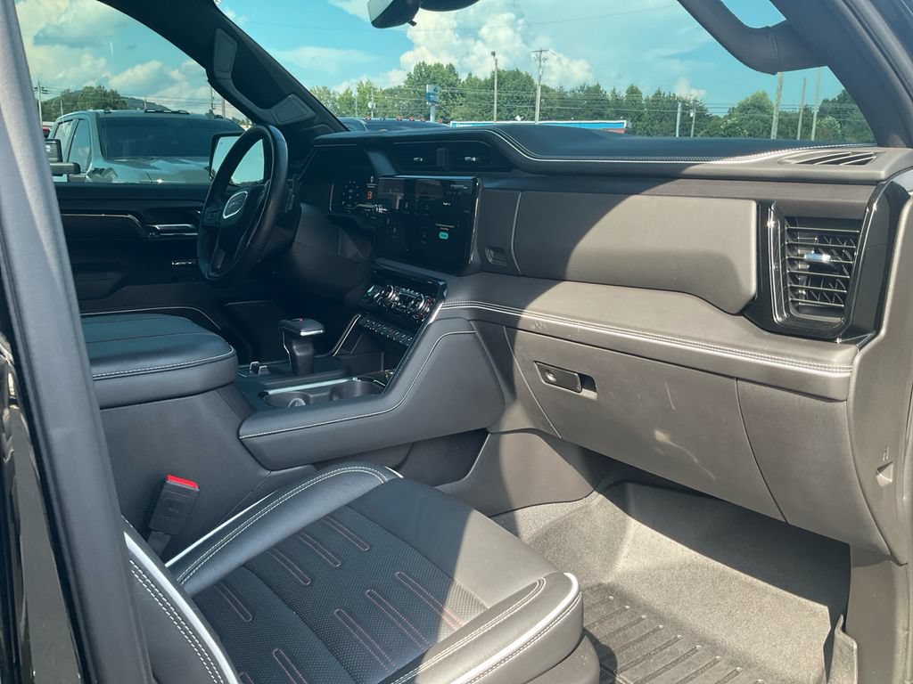 Used 2023 GMC Sierra 1500 AT4X AWD/4WD image 11