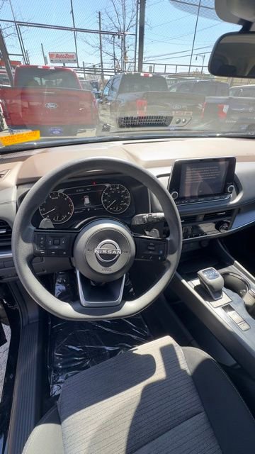 Used 2023 Nissan Rogue SV AWD/4WD image 11