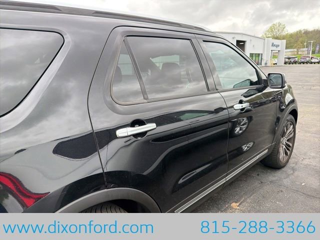 Certified 2018 Ford Explorer Platinum AWD/4WD image 8