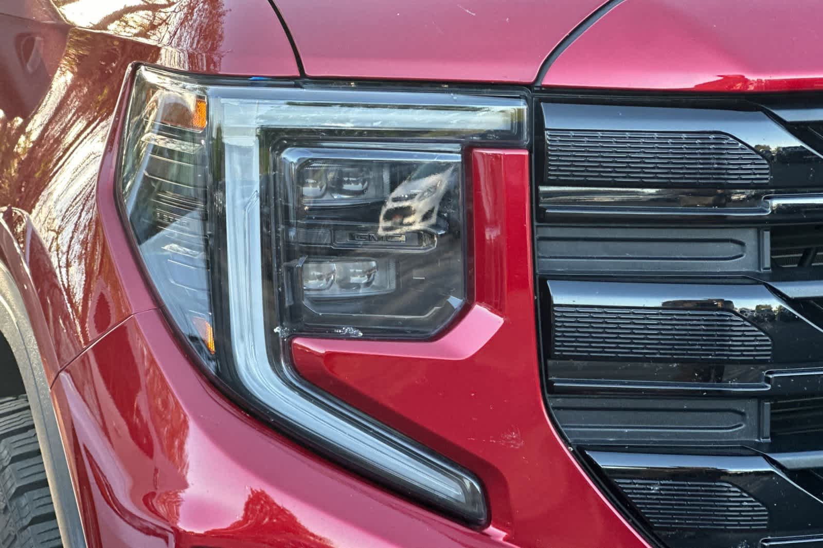 Used 2023 GMC Sierra 1500 Elevation w/ Elevation Premium Package AWD/4WD image 9