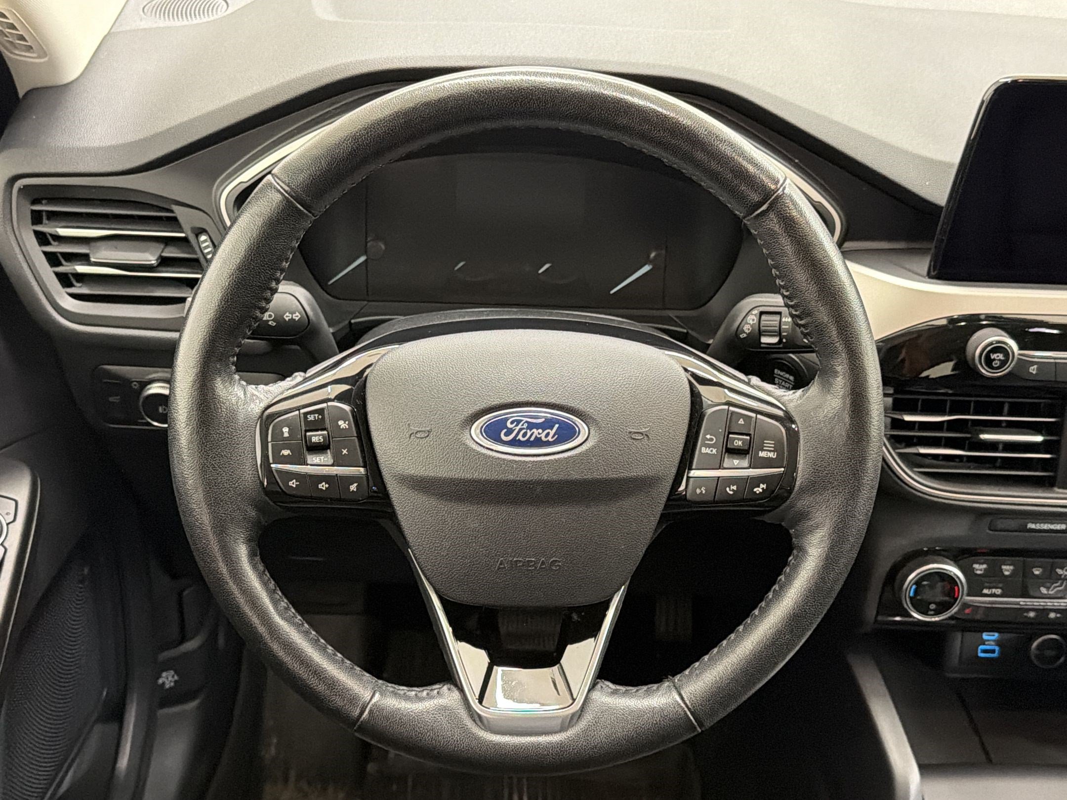 Certified 2021 Ford Escape SEL AWD/4WD image 16