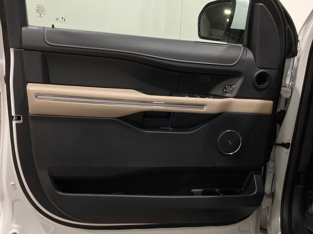 Certified 2022 Ford Expedition Max Limited image 26