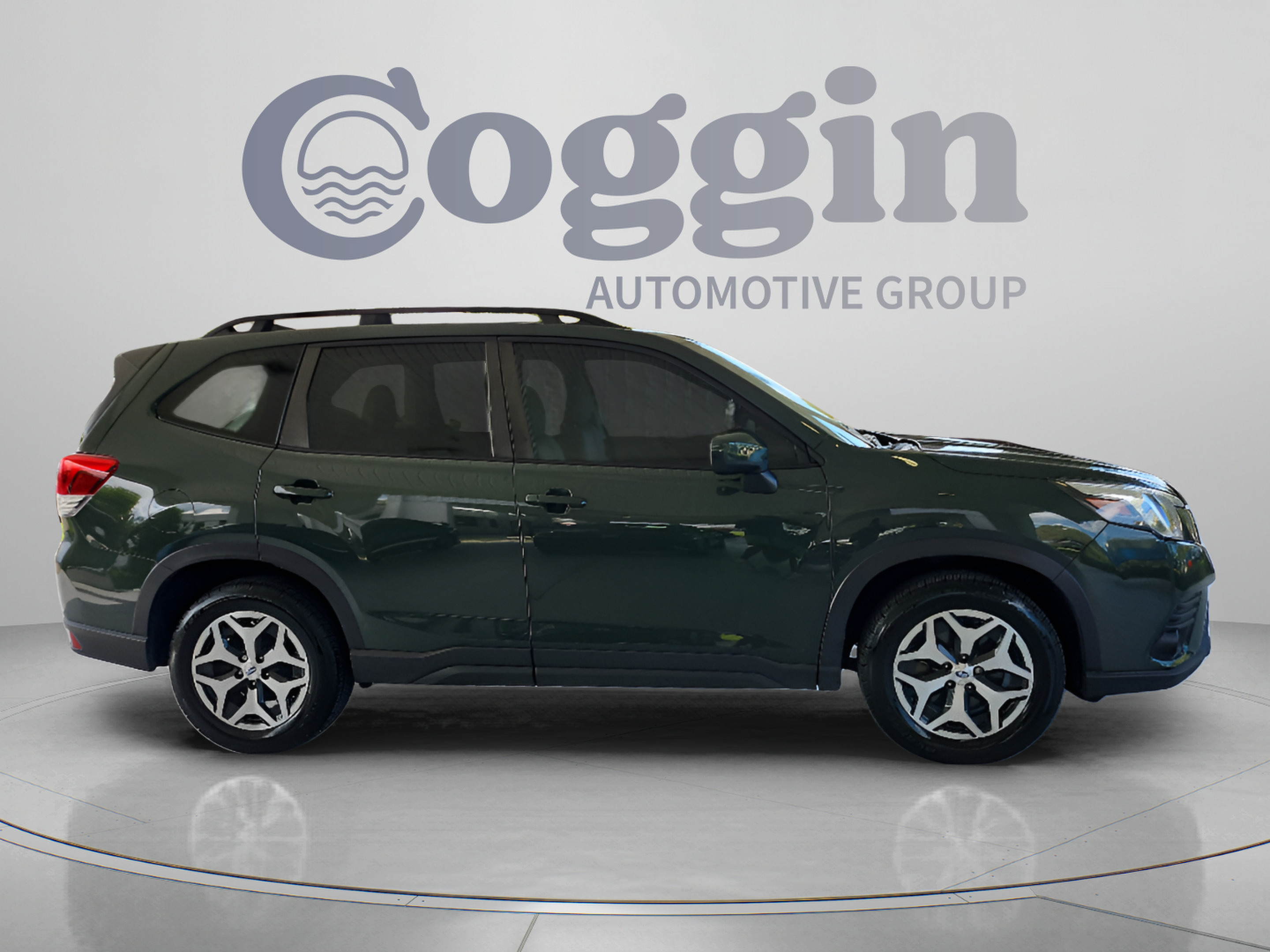 Used 2024 Subaru Forester Premium AWD/4WD image 6